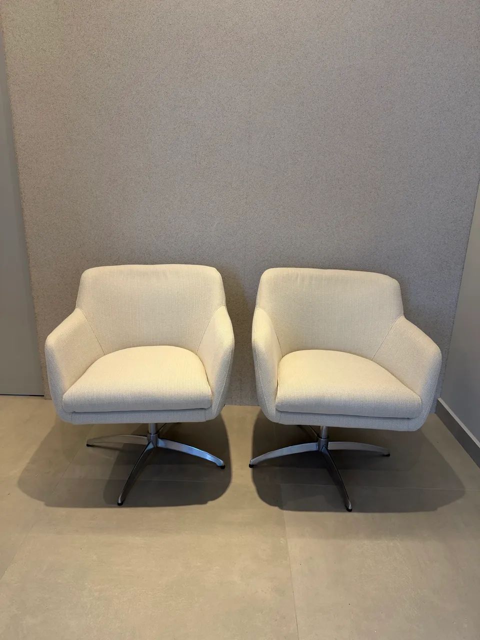 2 poltronas giratórias - Foto 2