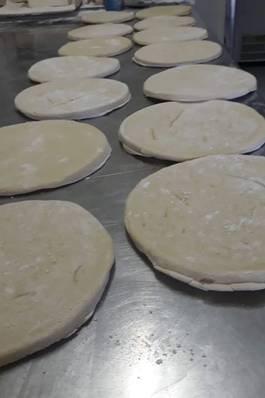 Massa de Pizza Pré Assada Artesanal ! - Foto 2