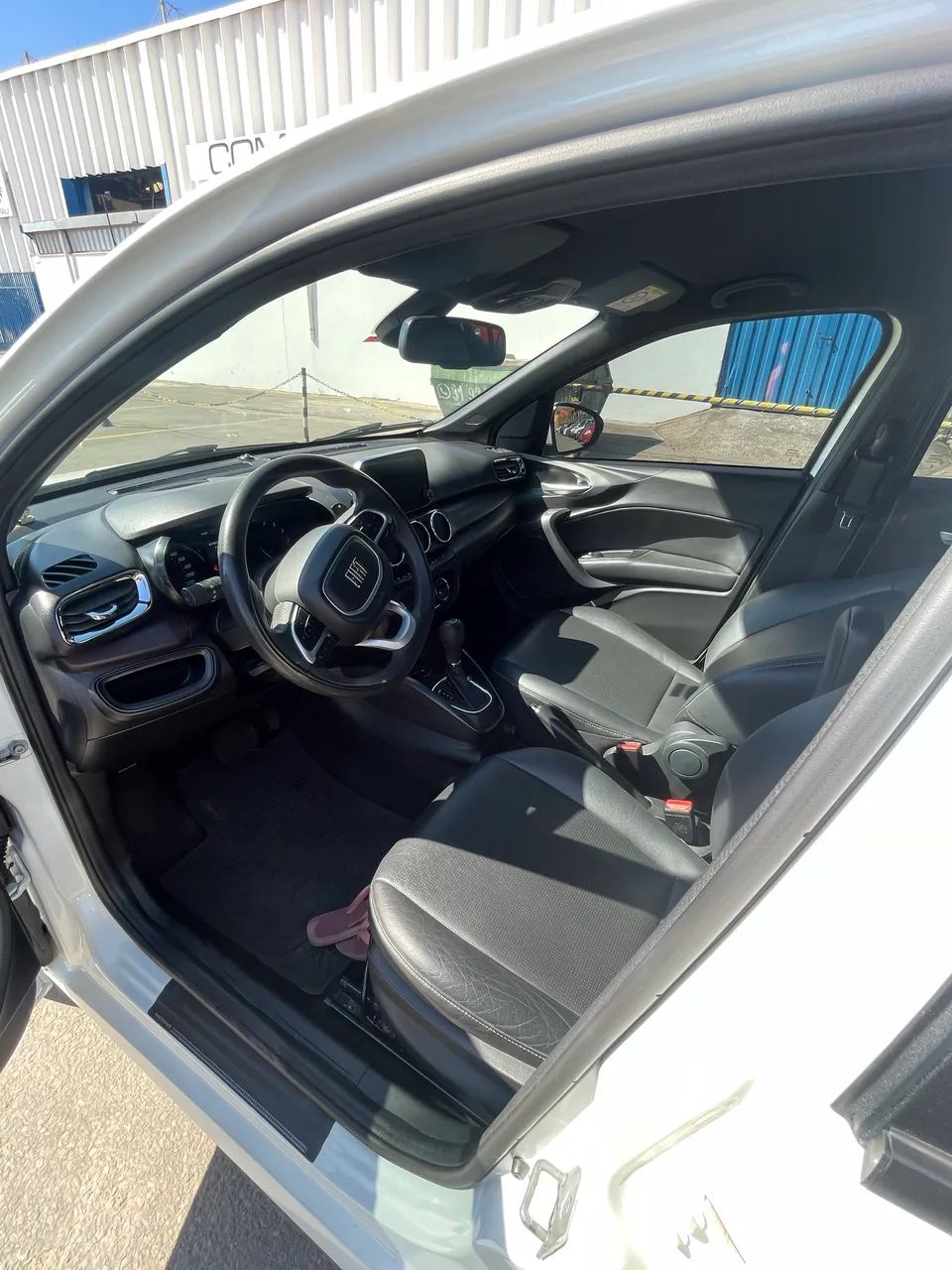 Fiat Cronos Precision 1.3 16V Flex Aut. 2023 - Foto 5