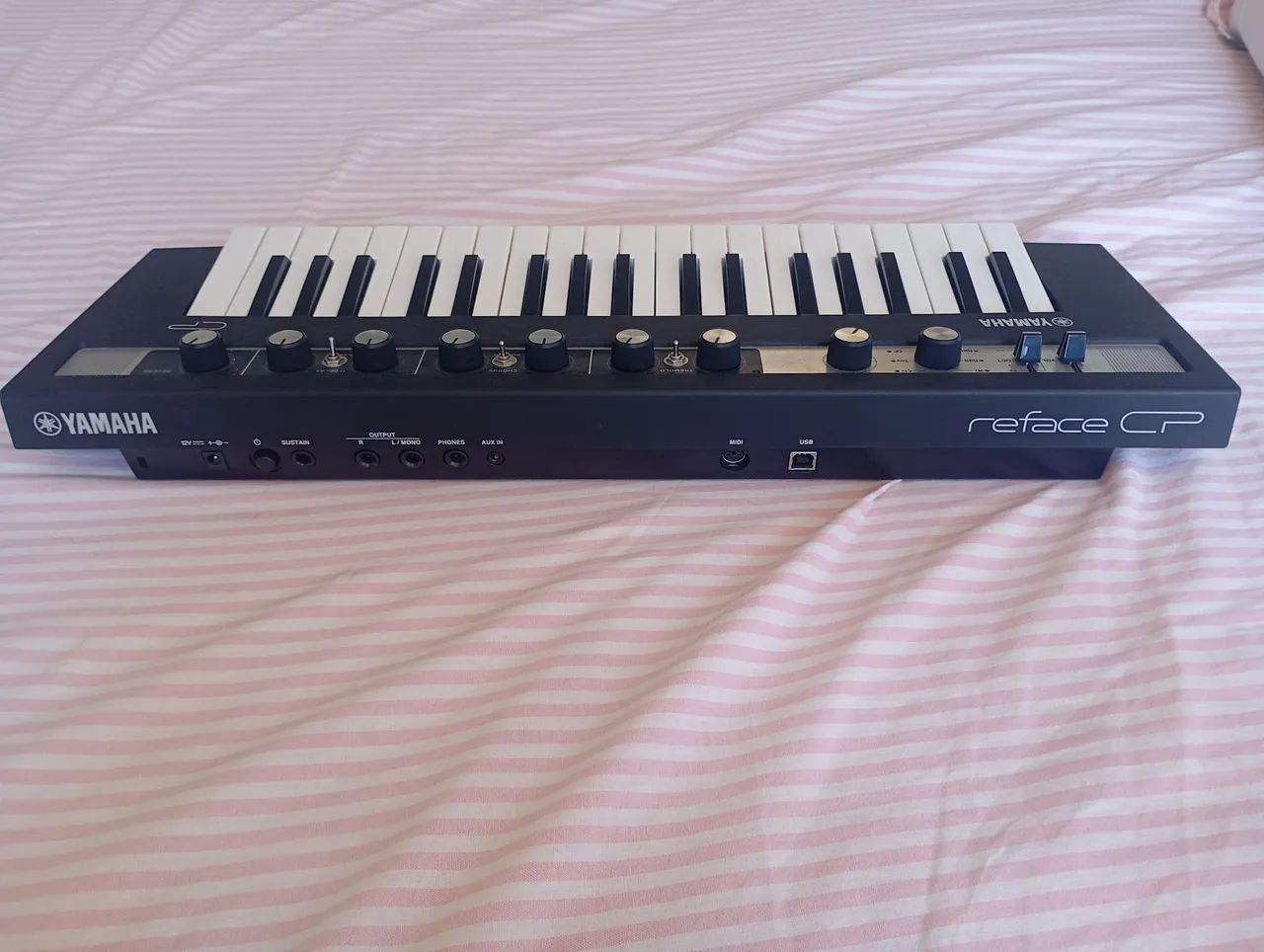 Yamaha reface cp  - Foto 4