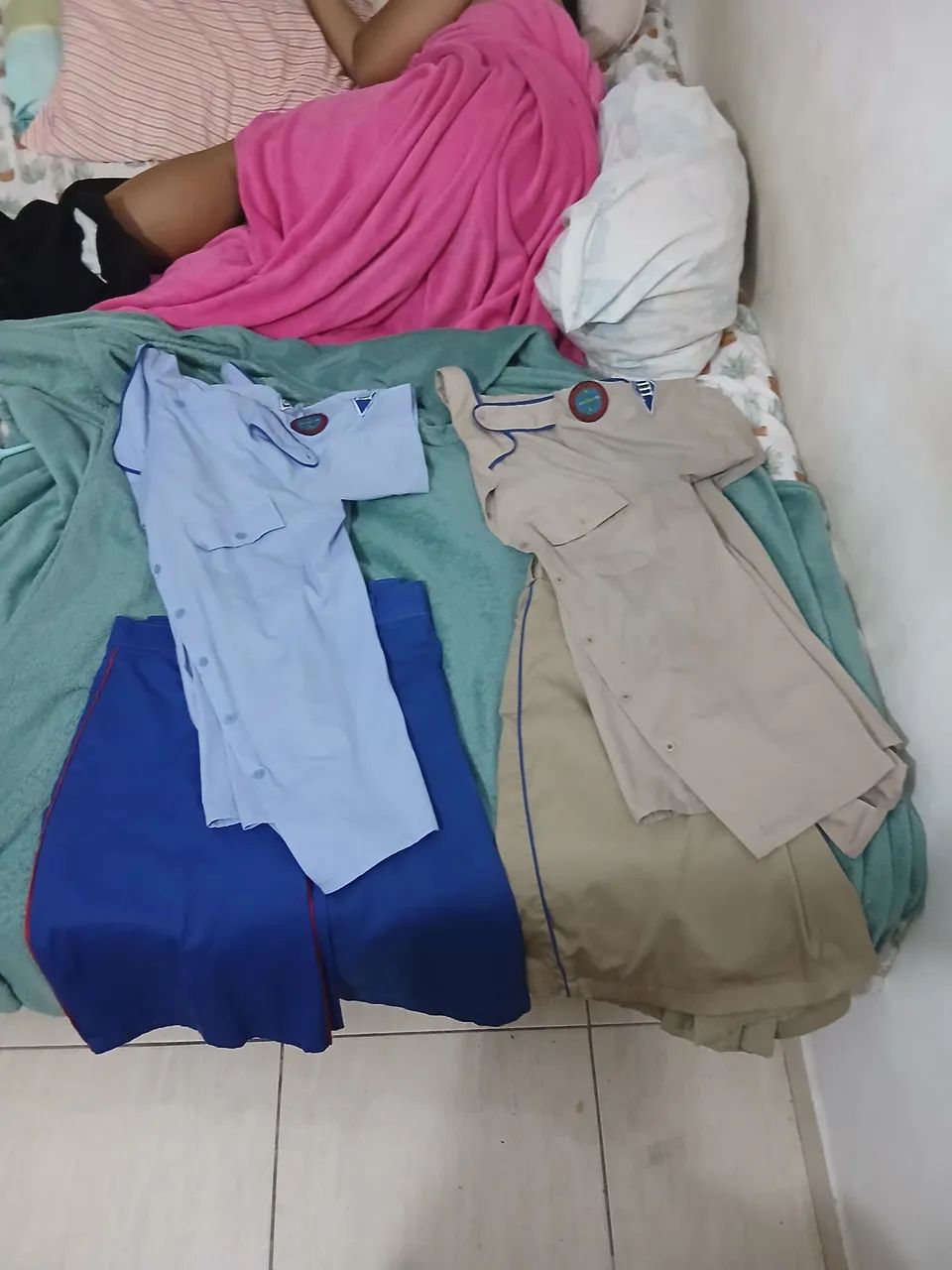 Farda completa CPM feminino