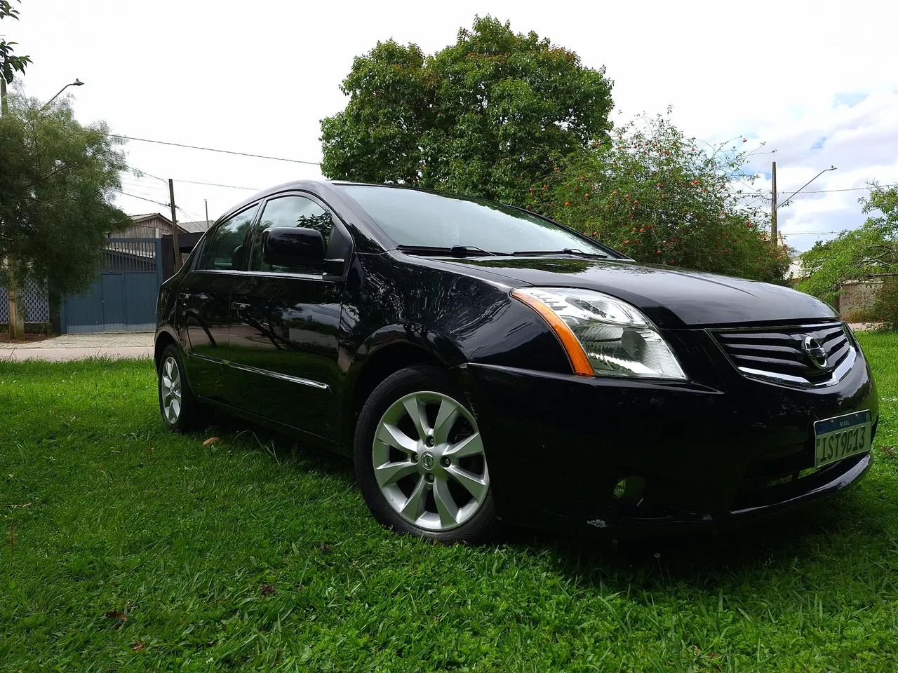 Nissan Sentra 2.0/ 2.0 FLEX FUEL 16V AUT. 2012