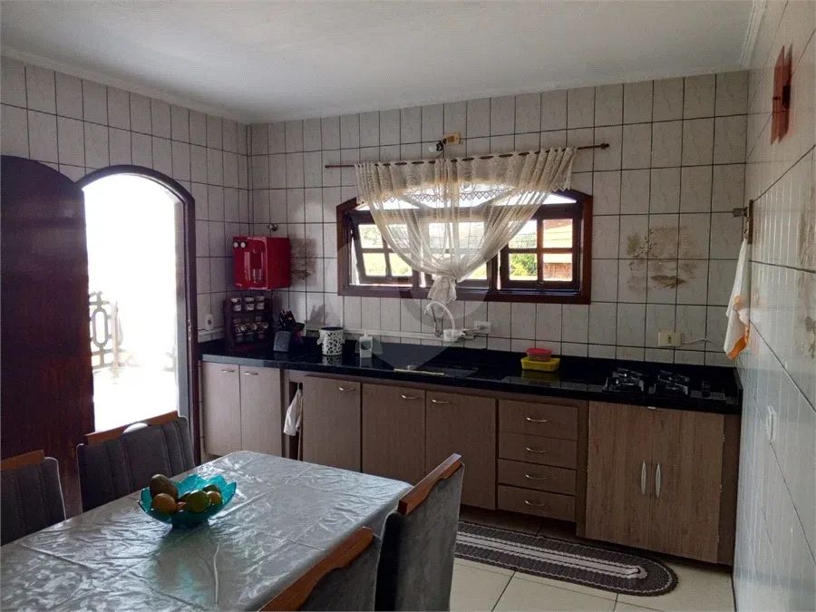 Casa em Aruja 3 Quartos 250m - Foto 5