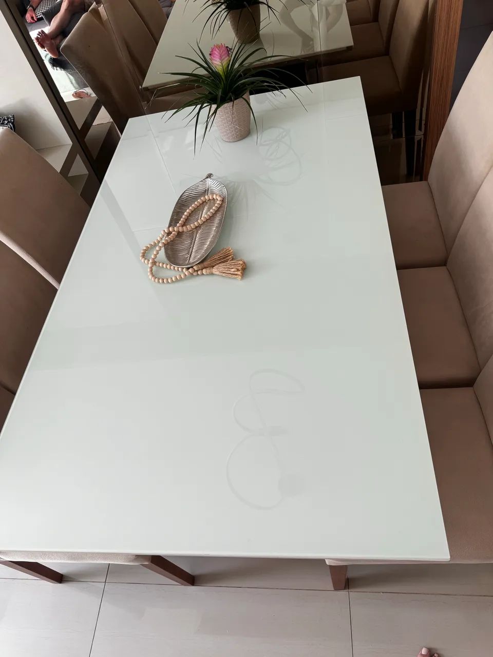 Mesa de jantar 1,60 x 0,90 com 6 cadeiras - Foto 2