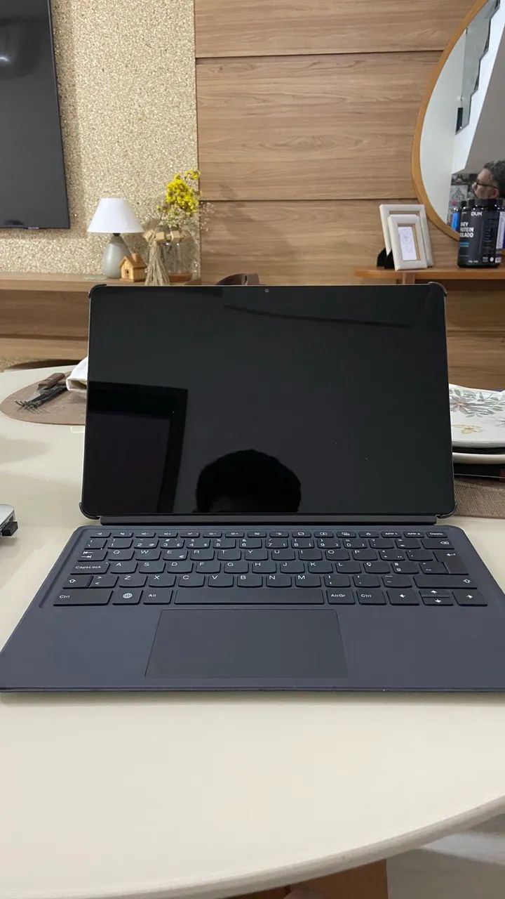 Tablet Lenovo P12 (Com teclado, capinha e caneta originais) - Foto 3