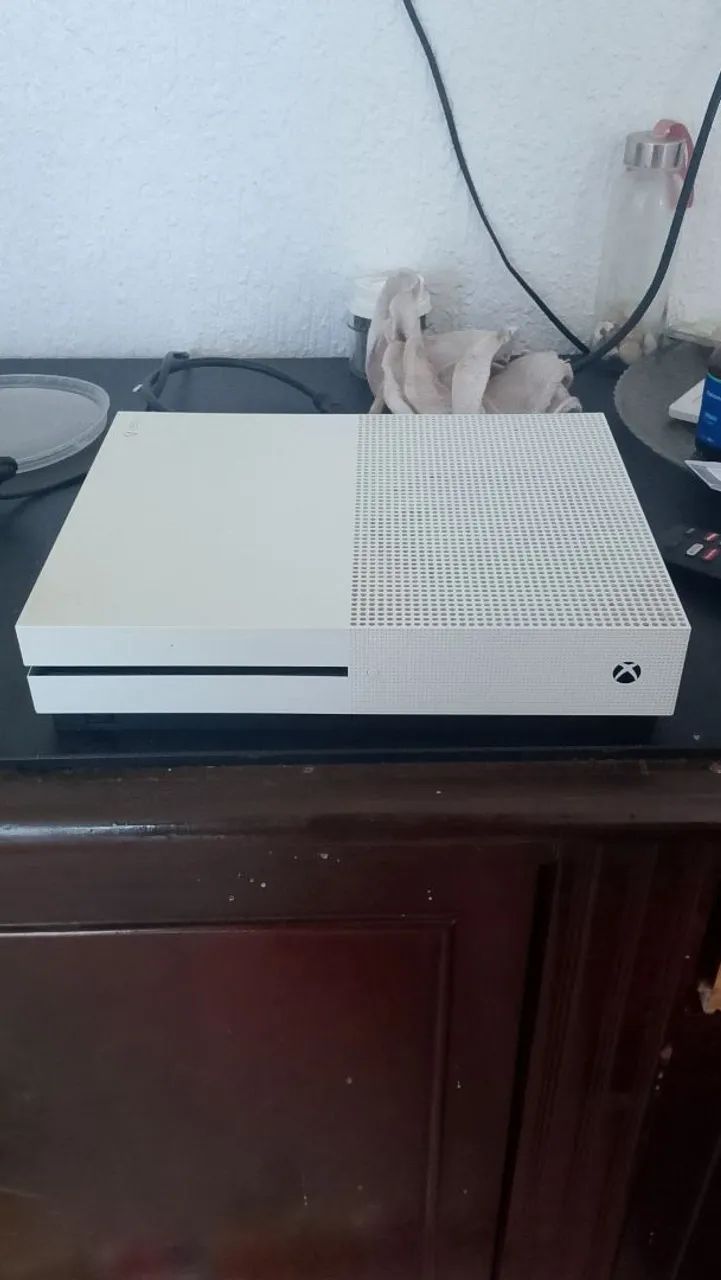 Xbox One S 500GB - Foto 2