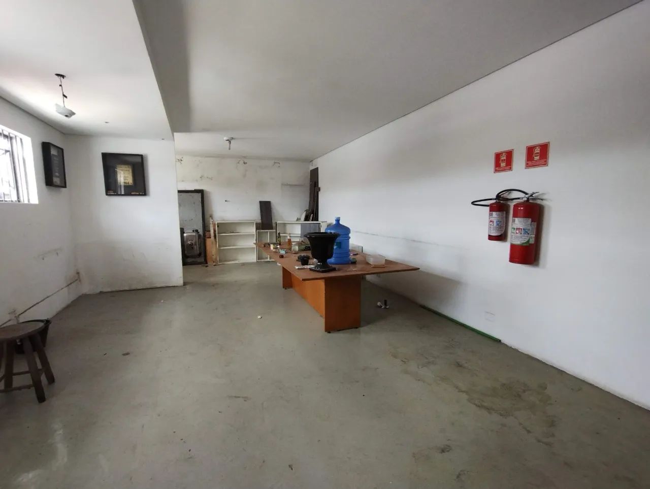 Casa comercial para venda em Parque Colonial, 250m²