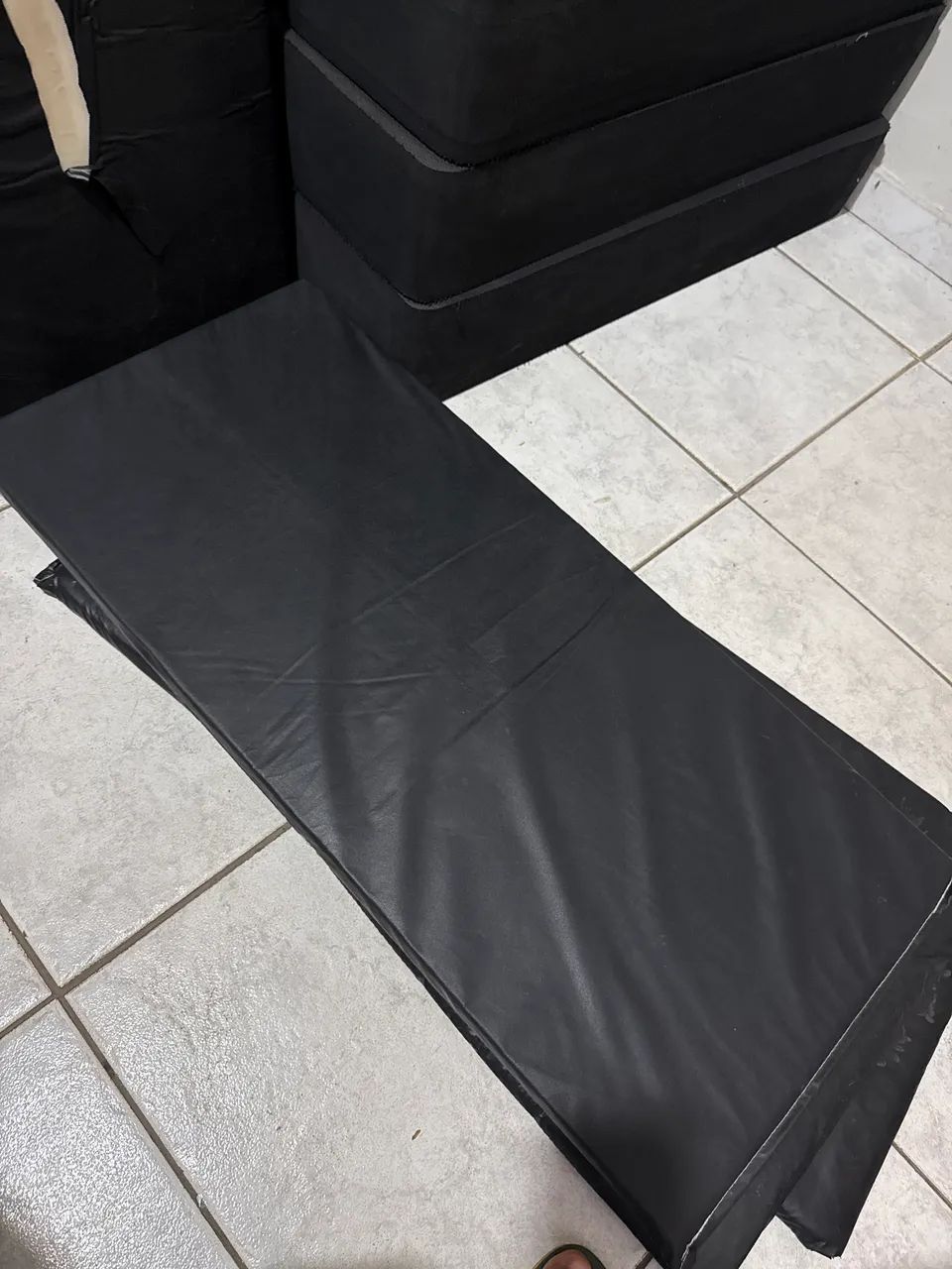 Colchonete usado - R$ 20 cada - Foto 5