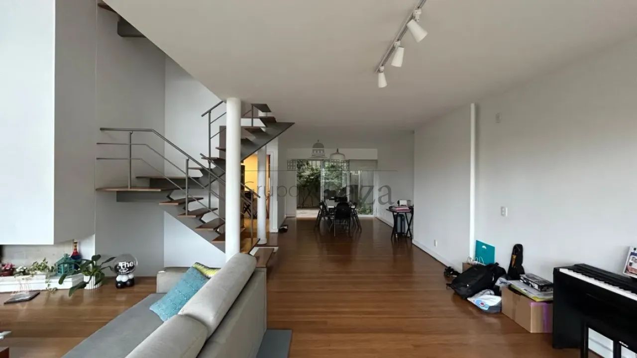Casa em Condomínio - Real Parque - 3 Dormitórios - 372m². - Foto 4