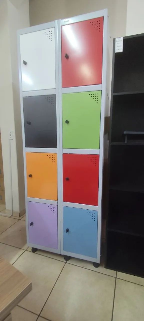 Armários em aço 8 portas - Foto 4