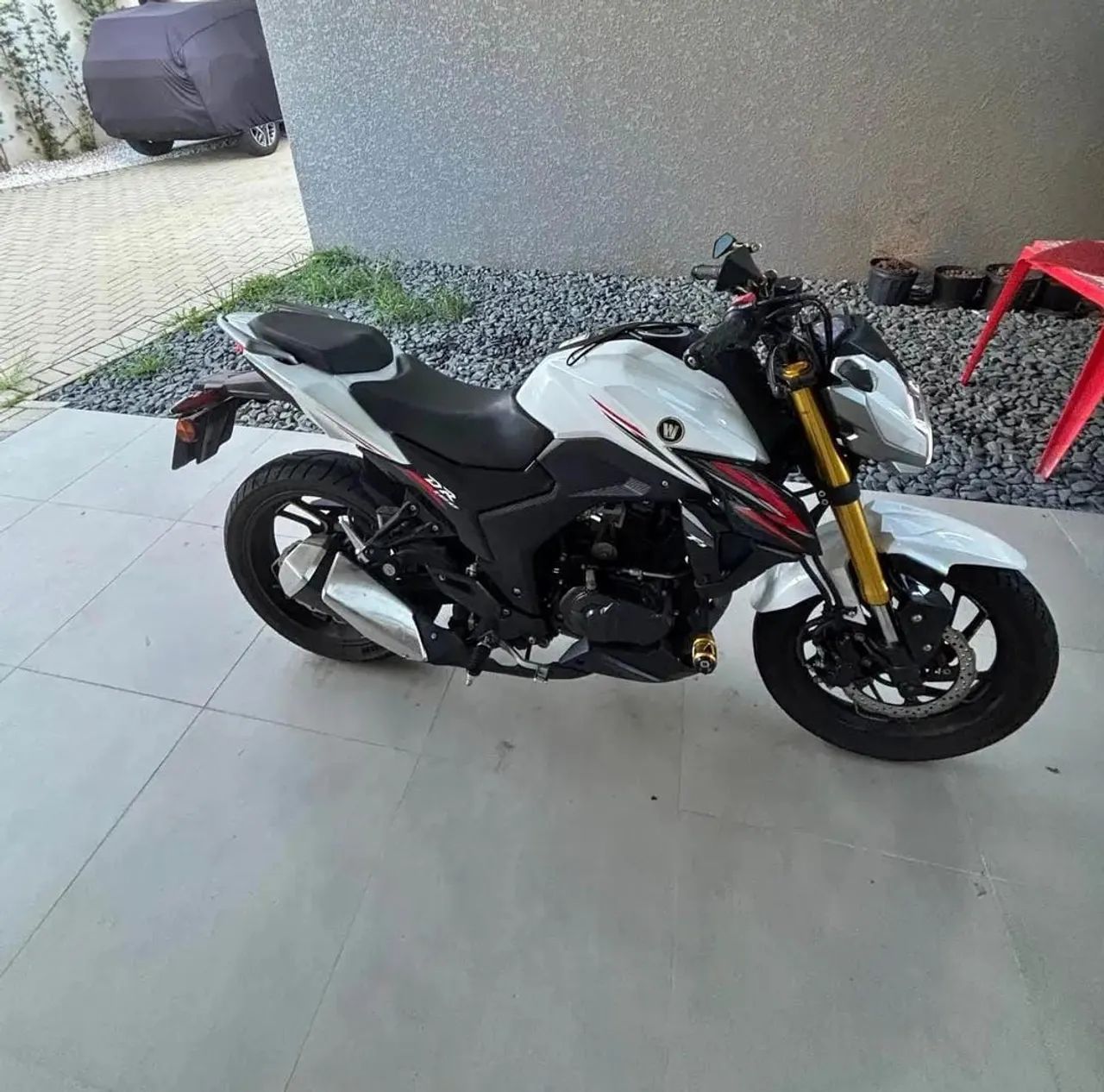 Suzuki DR 160 2024  - Foto 2