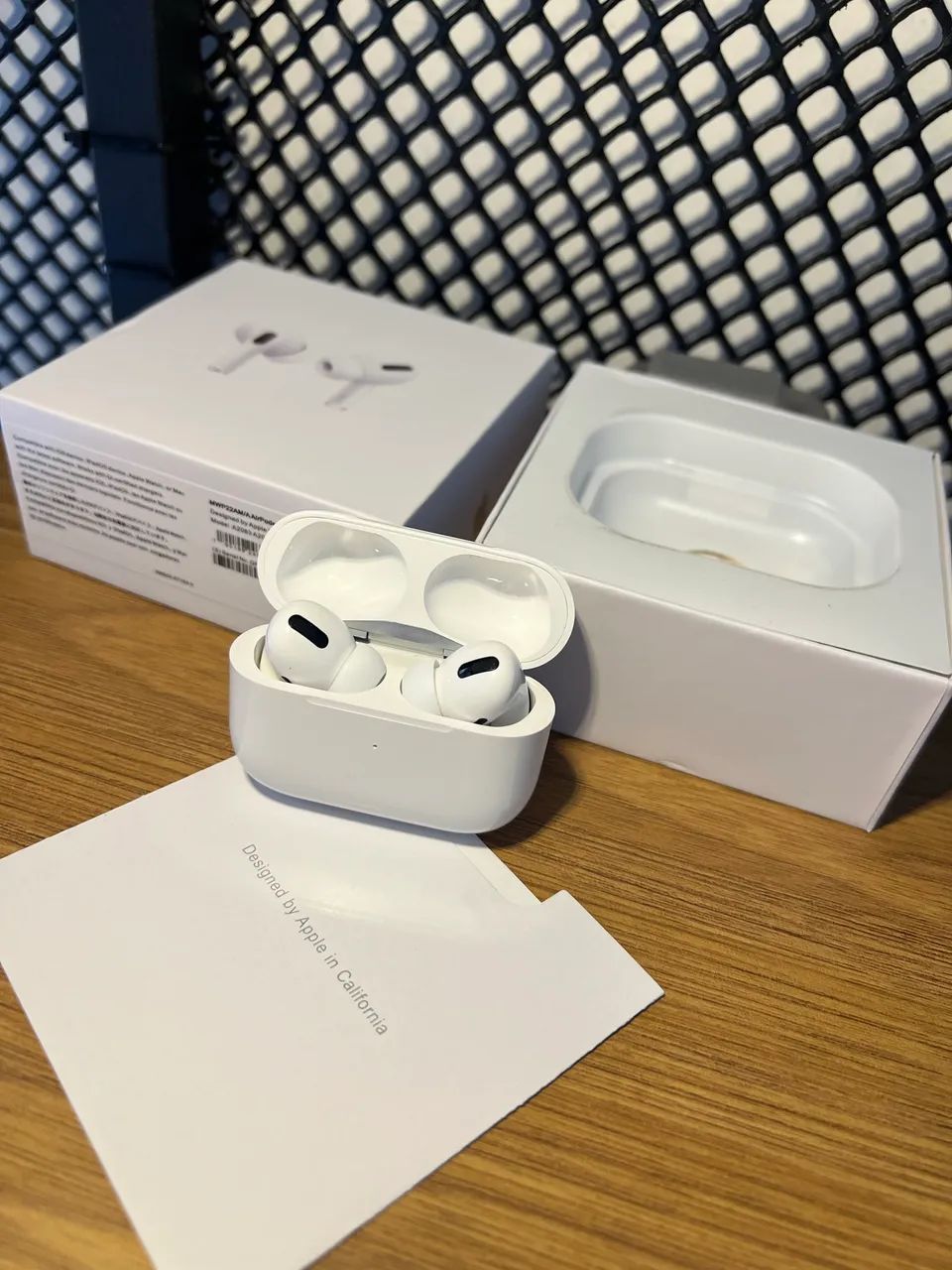 fone de ouvido airpods pro (2ª geração) com estojo de recarga magsafe (usb-c)  - Foto 3