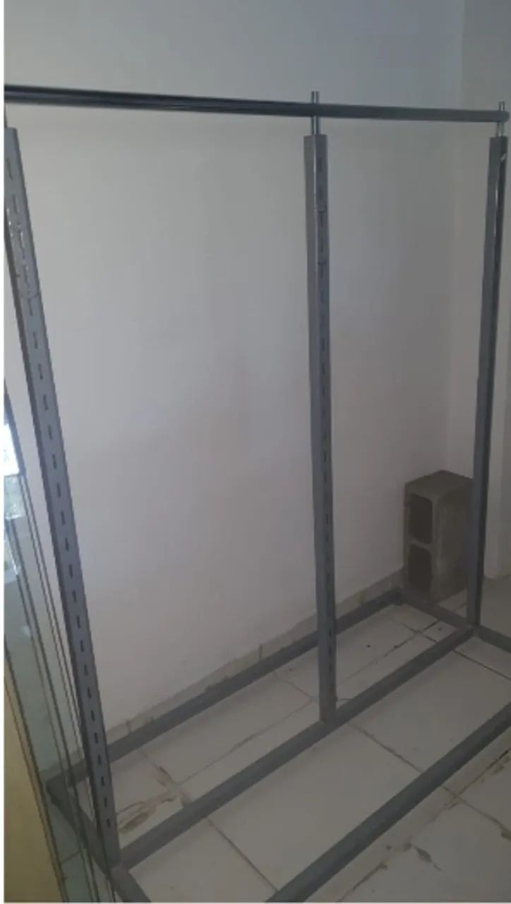 Arara de roupas