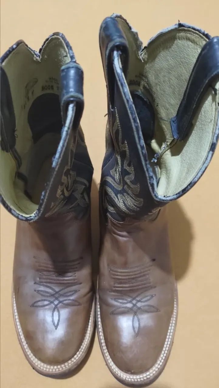 Botas texanas Justin numeração 41 - Foto 5