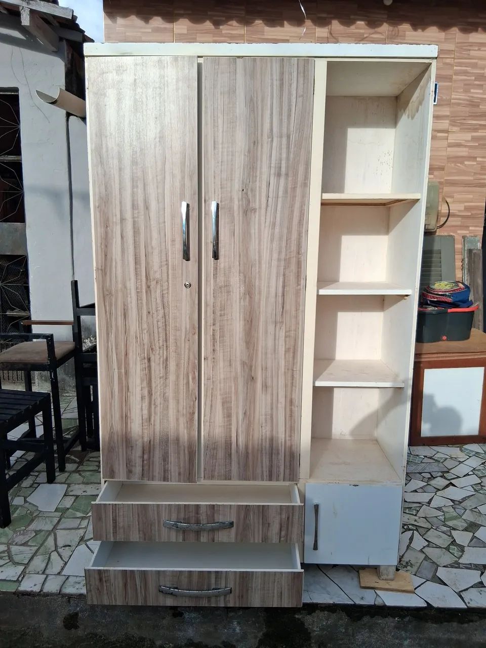 Guarda roupa(Madeira)