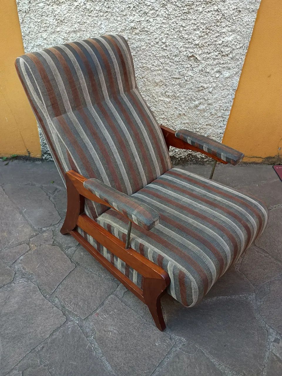 Poltrona Confortável, com entrega grátis no perímetro urbano! - Foto 4