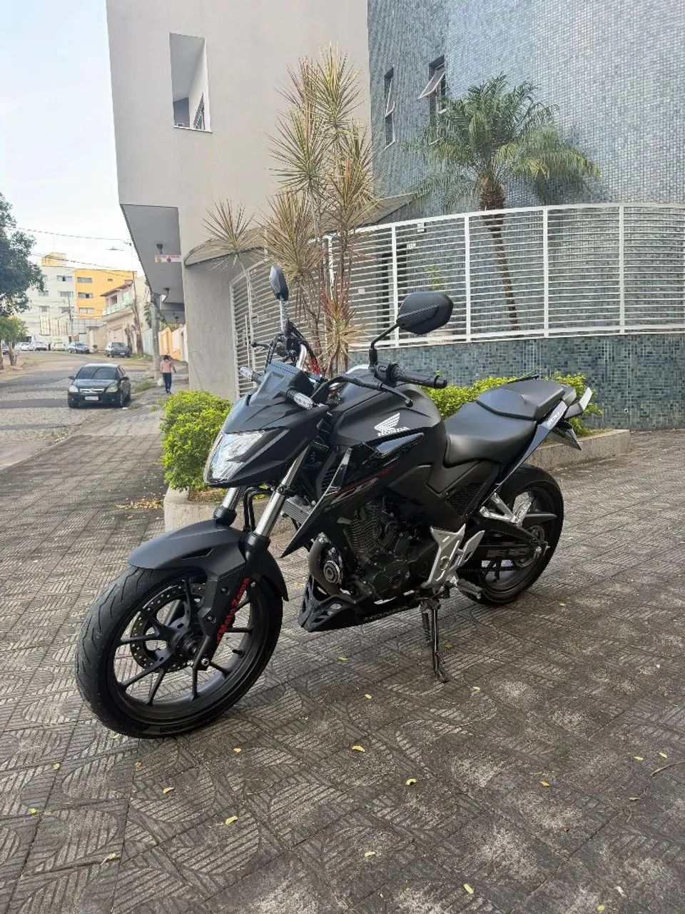 CB300 Twister  - Foto 3