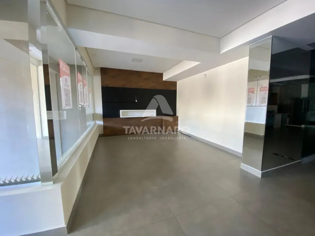 Imóvel Comercial em Edifício, Ampla e Bem Localizada! - Foto 3