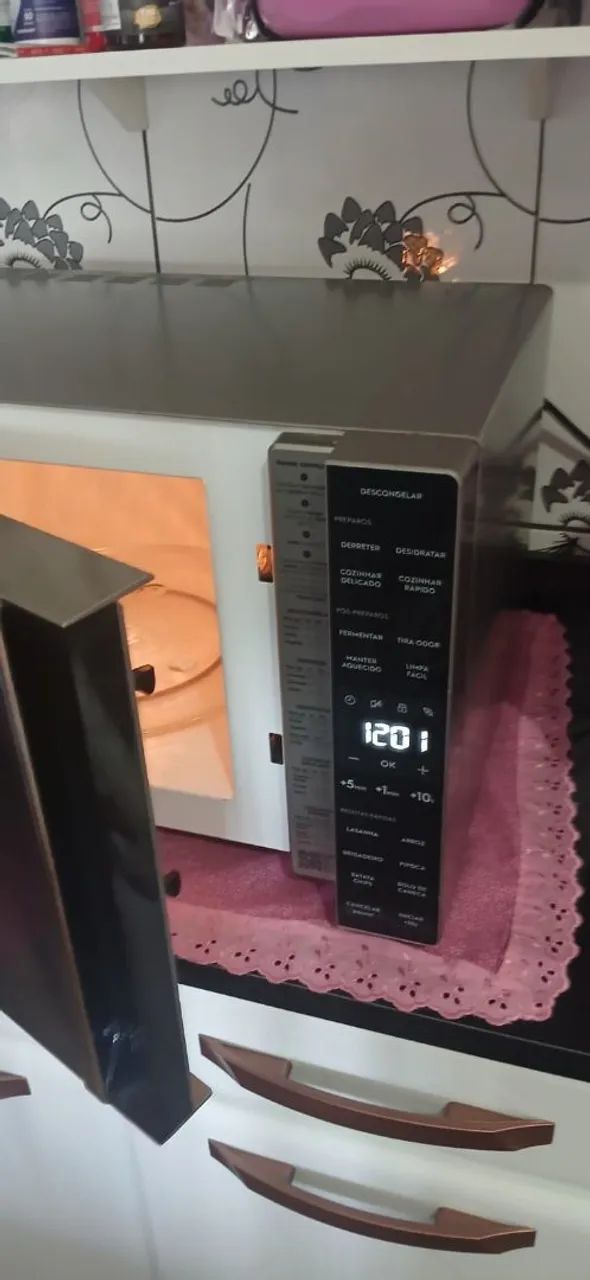 Microondas Eletrolux 36litros grande  - Foto 4
