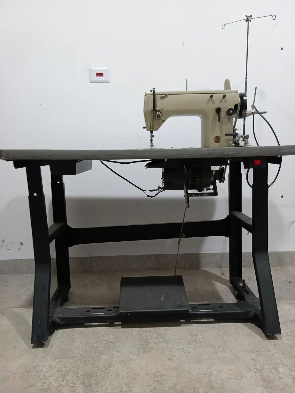 Maquina industrial Singer - Foto 2