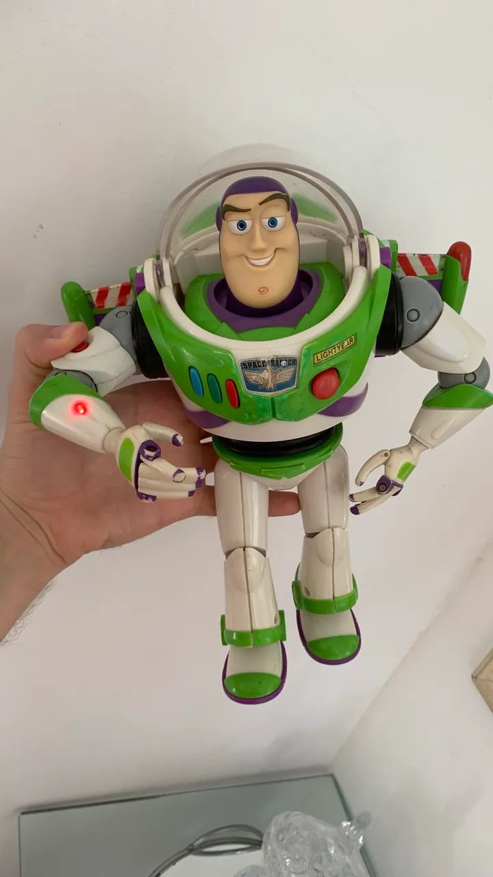 Buzz Lightyear Toy Story - Foto 3