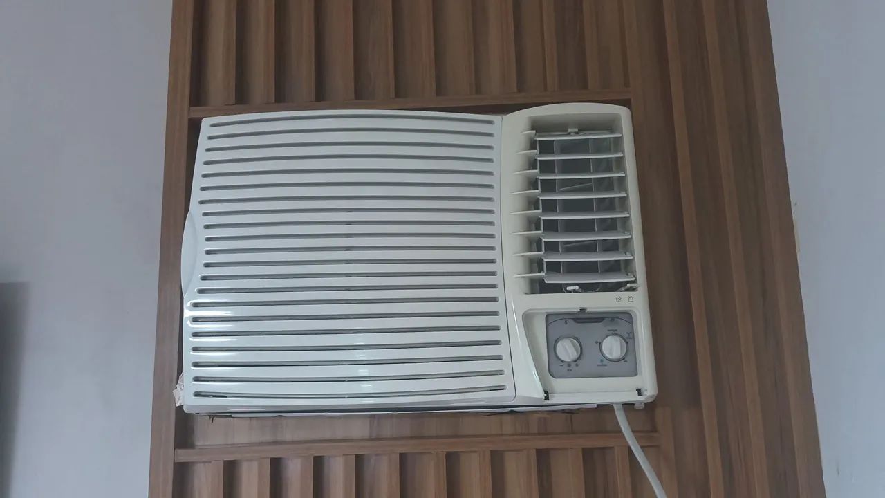 Ar condicionado 12.000 BTUs 