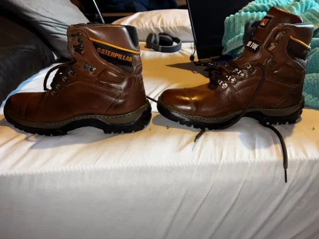Bota coturno marrom da CAT - Foto 2