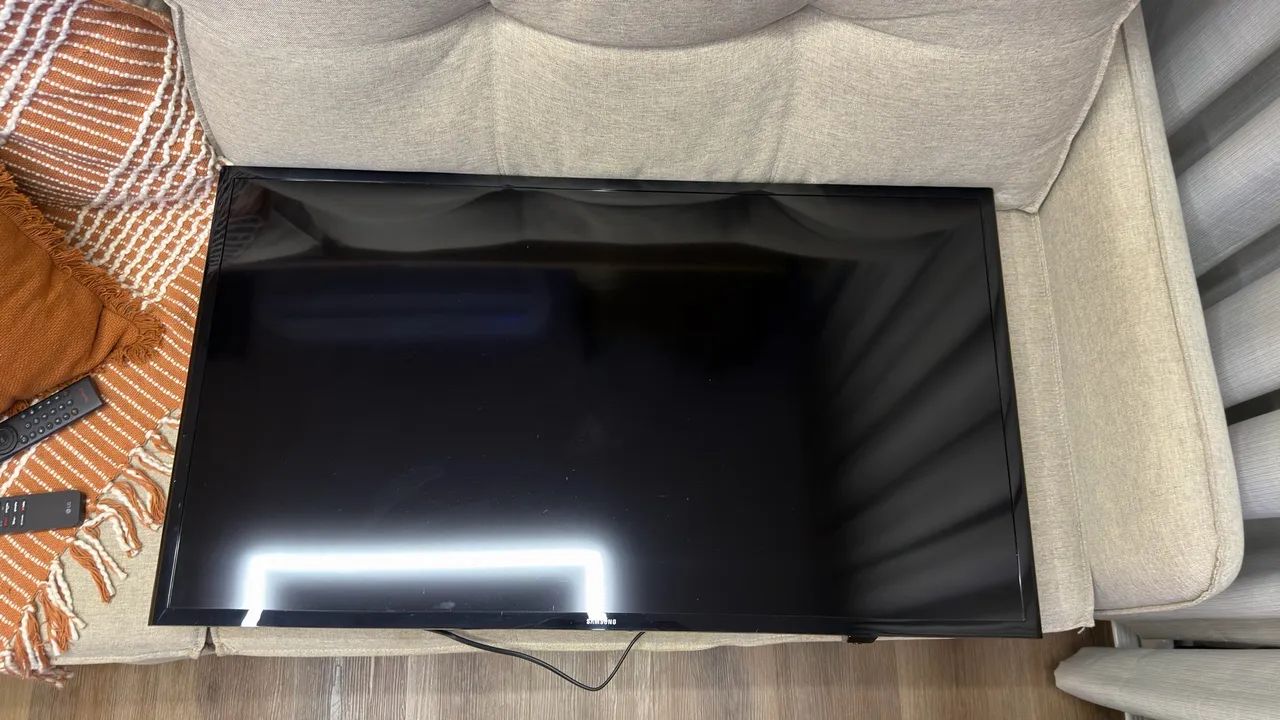 Smart TV Samsung 40 Polegadas Full HD - Modelo UN40J5200