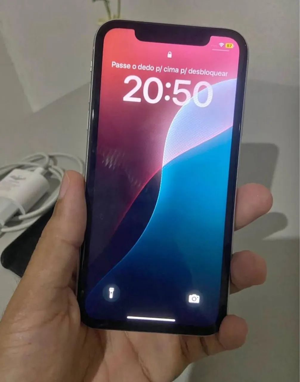 Vendo iPhone XR 64 GB não aceito troca  - Foto 2
