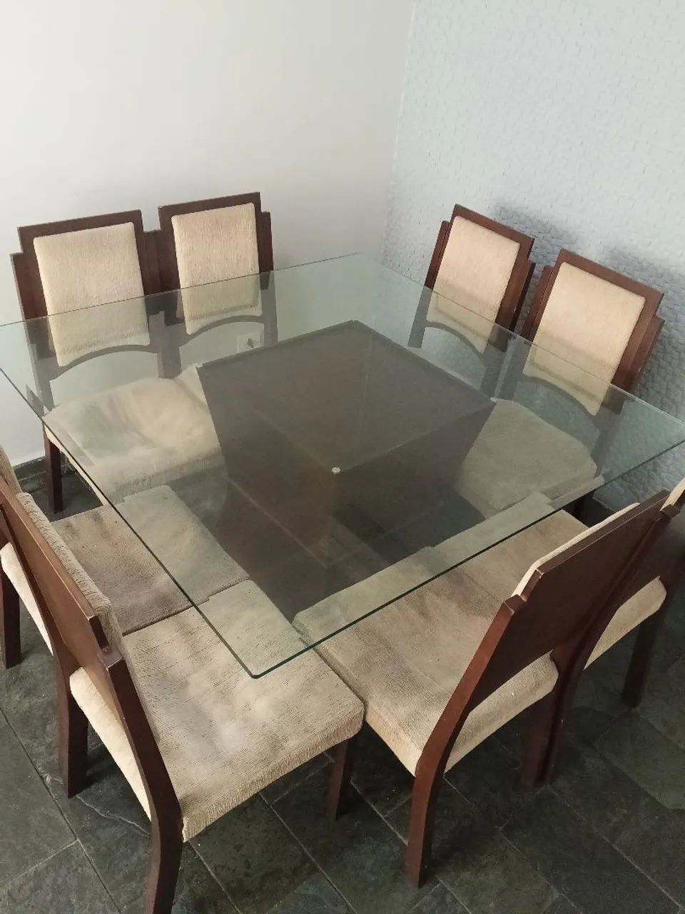 Mesa tampa de vidro com 8 cadeiras - Foto 2