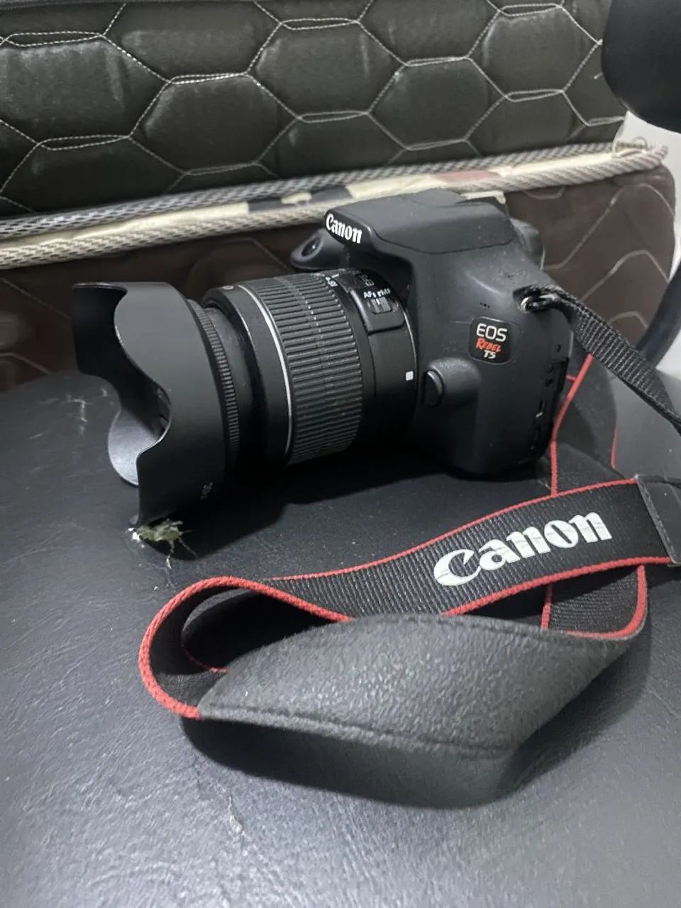 Vendo Canon t5 - Foto 2