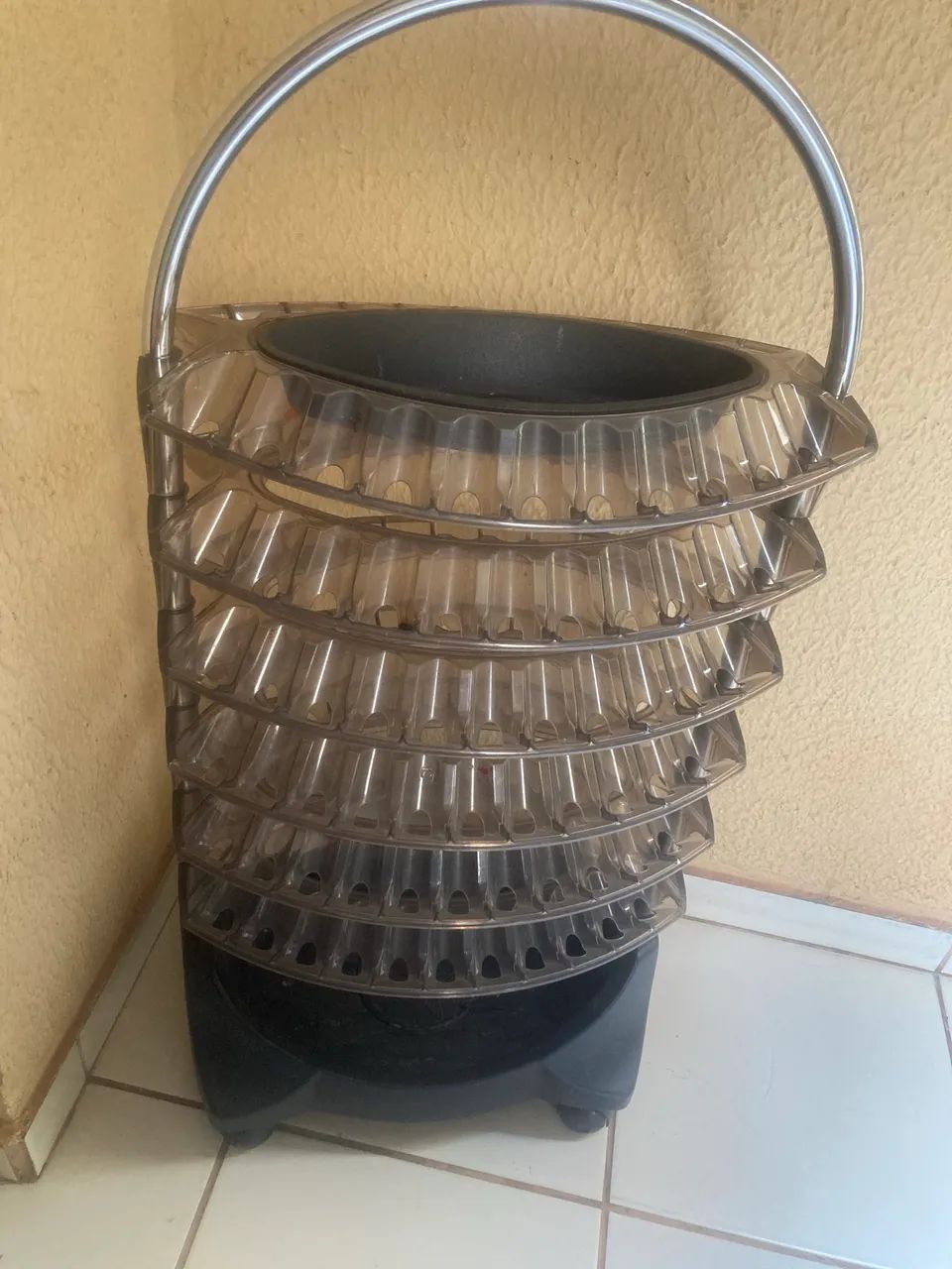 Carrinho de esmalte 
