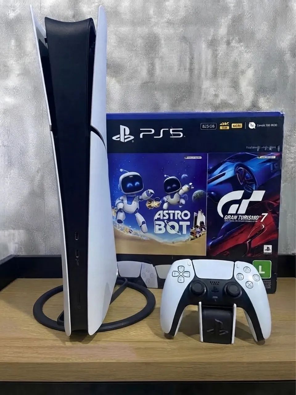PS5 Slim Digital (3 Meses de Uso) + Base - Foto 2