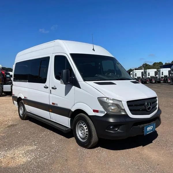 MB SPRINTER 415 ANO 2019 TETO ALTO COM 432 MIL KM - UNICO DONO - REPASSE  - Foto 3