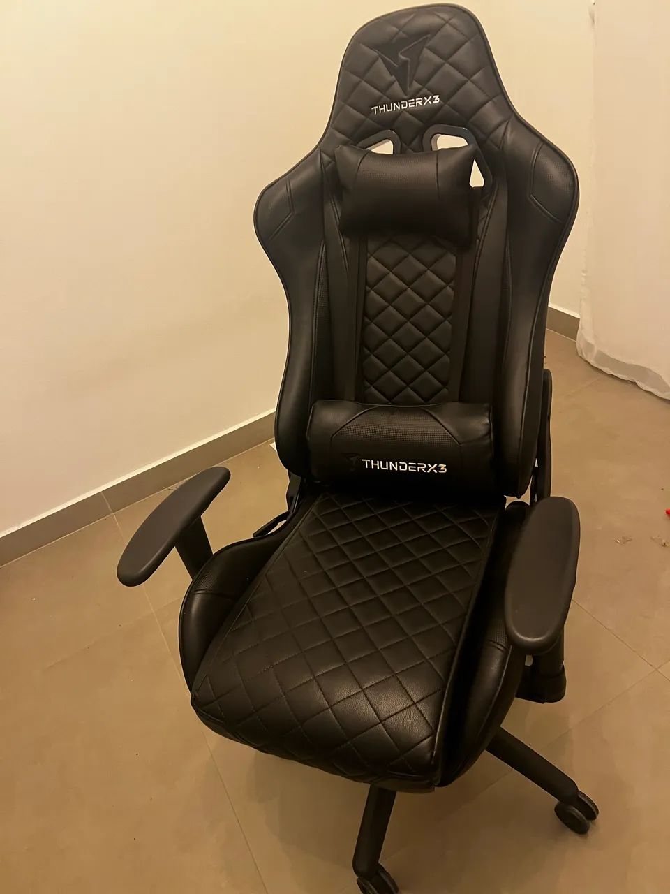 Cadeira Gamer ThunderX3  - Foto 4