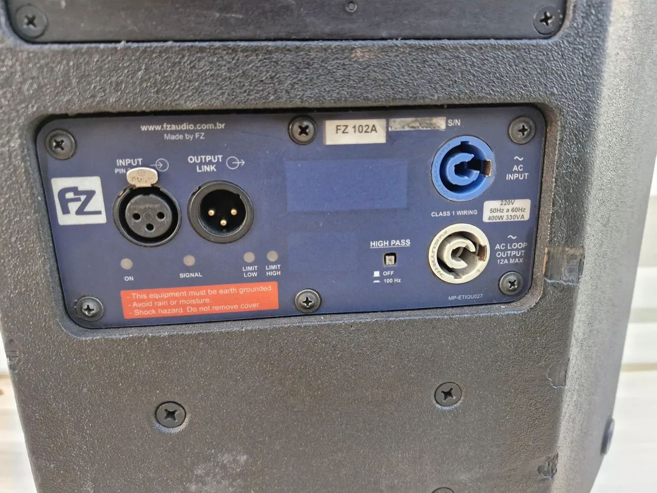 Caixa ativa FZ audio  102a - Foto 5