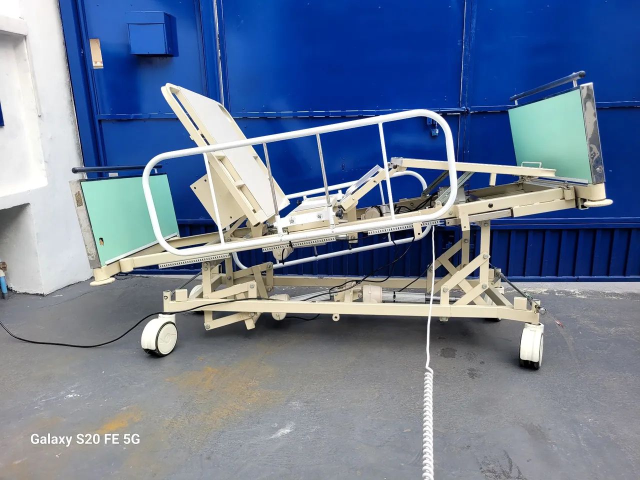 Cama Hospitalar elétrica (Poltrona) - Foto 4
