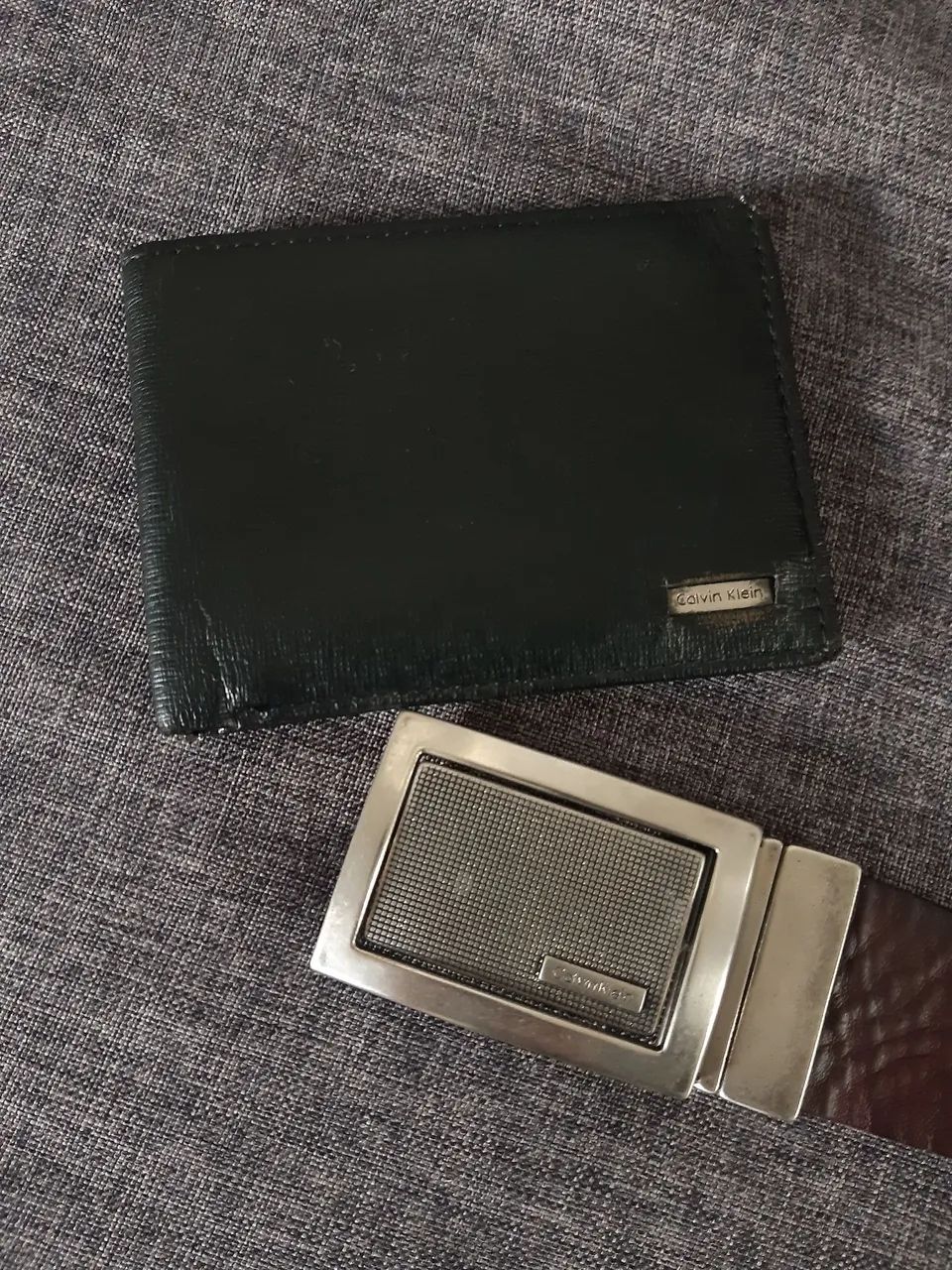 Kit cinto e carteira Calvin Klein couro legítimo 