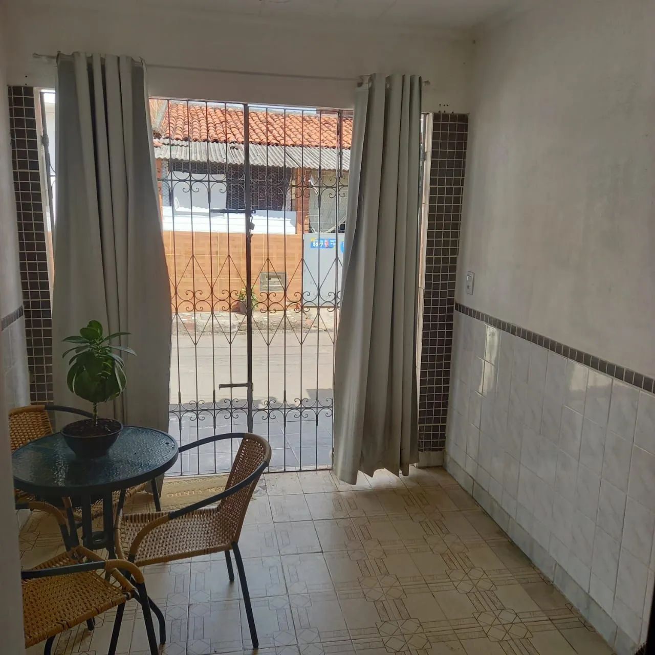 Vende se casa - Foto 2