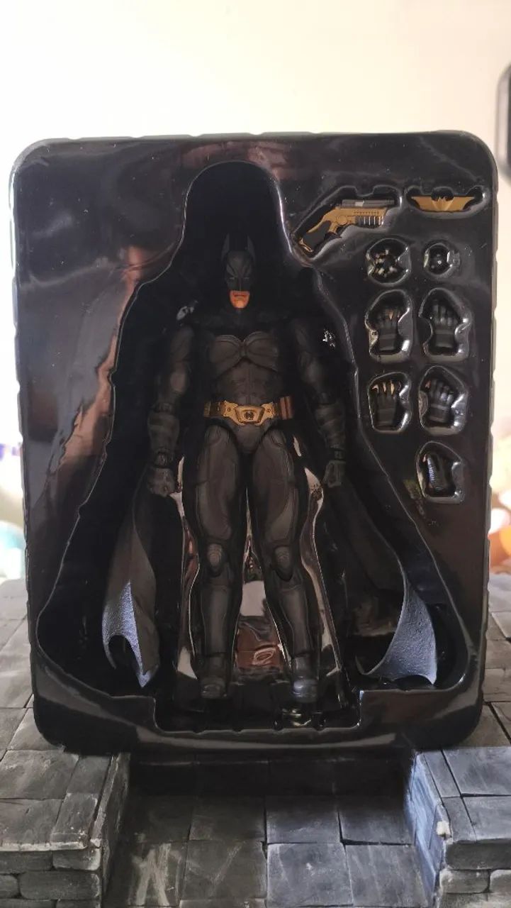 Play Arts Kai Batman ver TDK - Foto 2