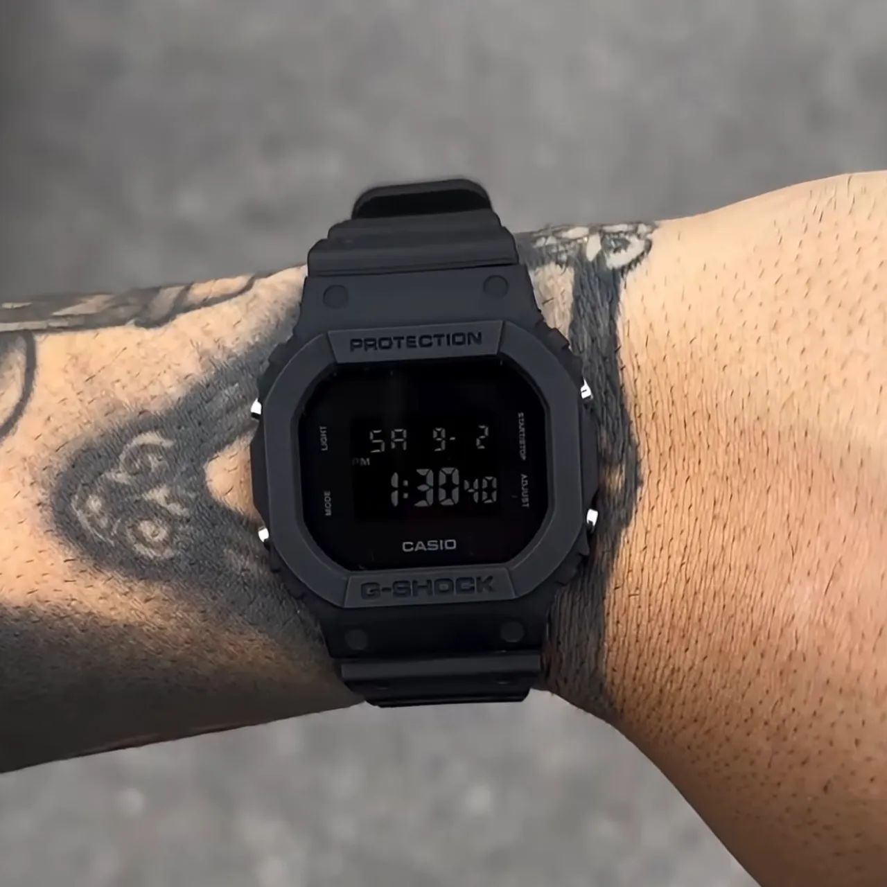 Relógio G-shock DW5600 preto prova dágua  - Foto 2