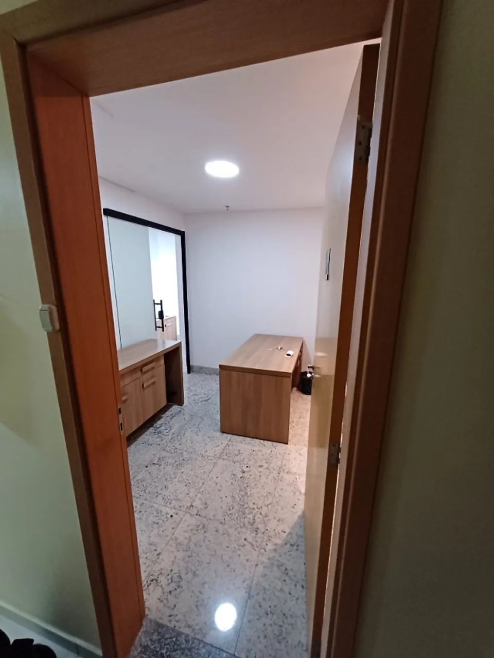 Alugo Sala Comercial no Fórum Business - Foto 4