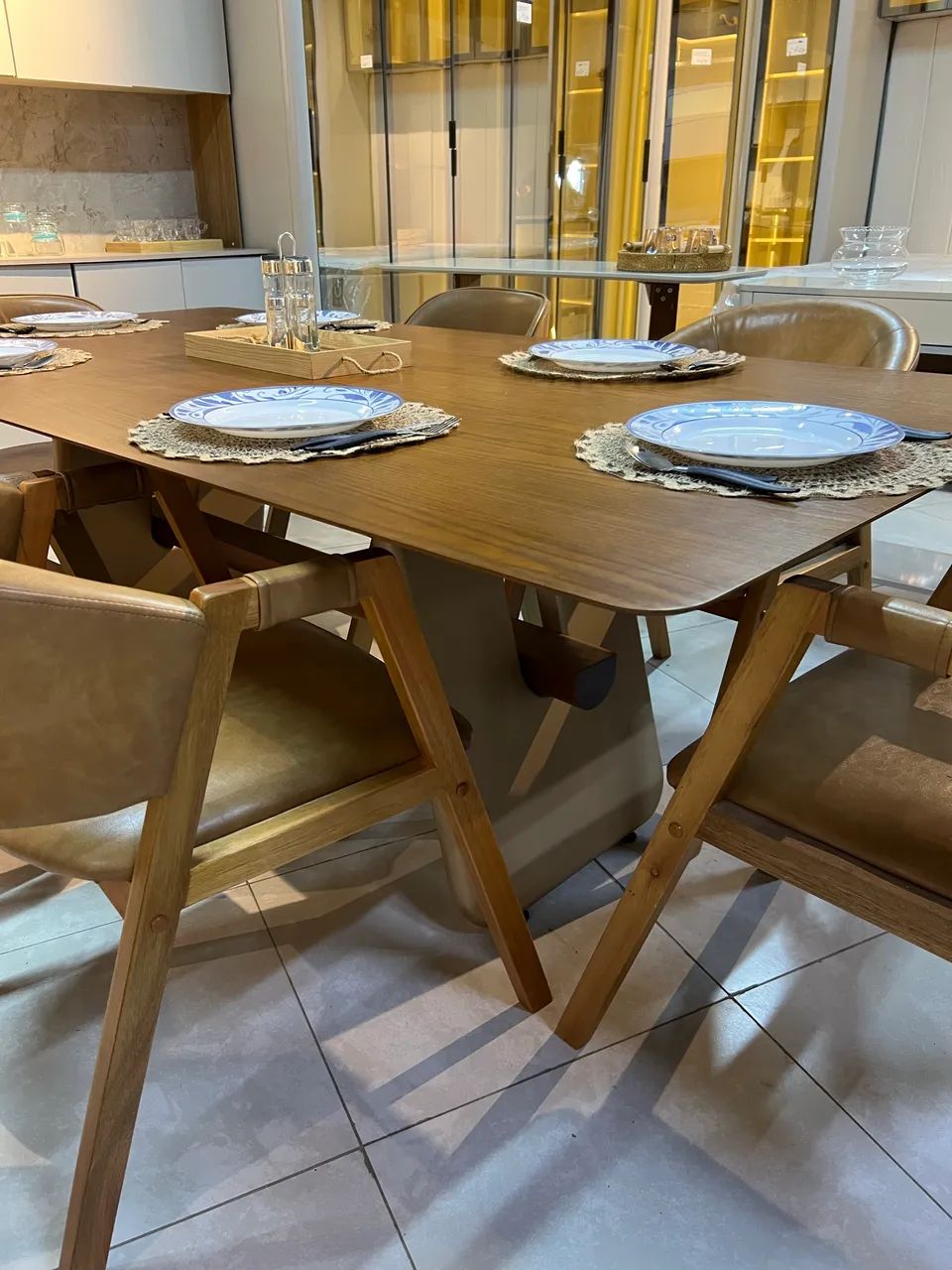 Mesa de Jantar Herval 2,20m com 06 cadeiras  - Foto 2