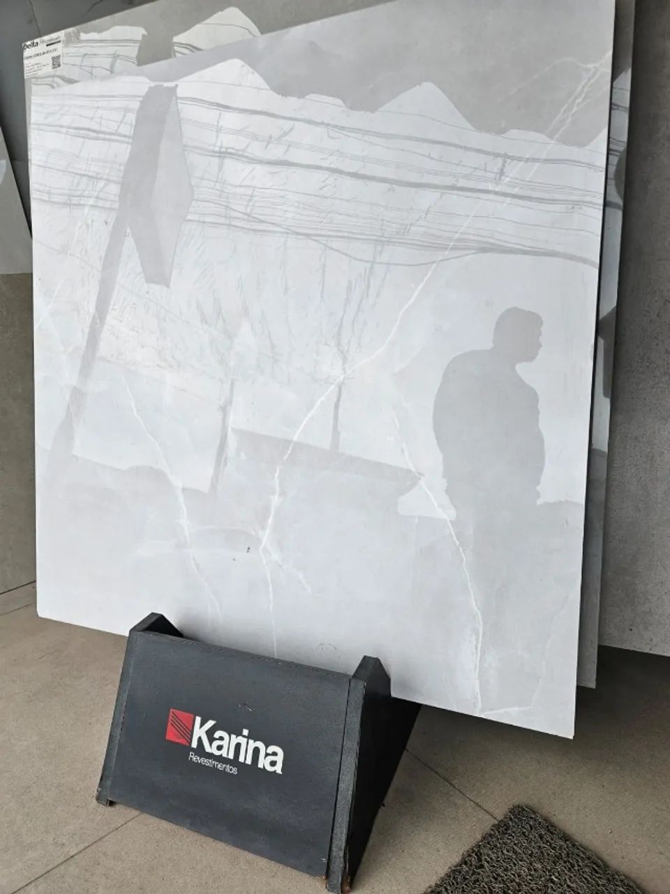 Piso Polido 74x74 Bruma Cinza Karina