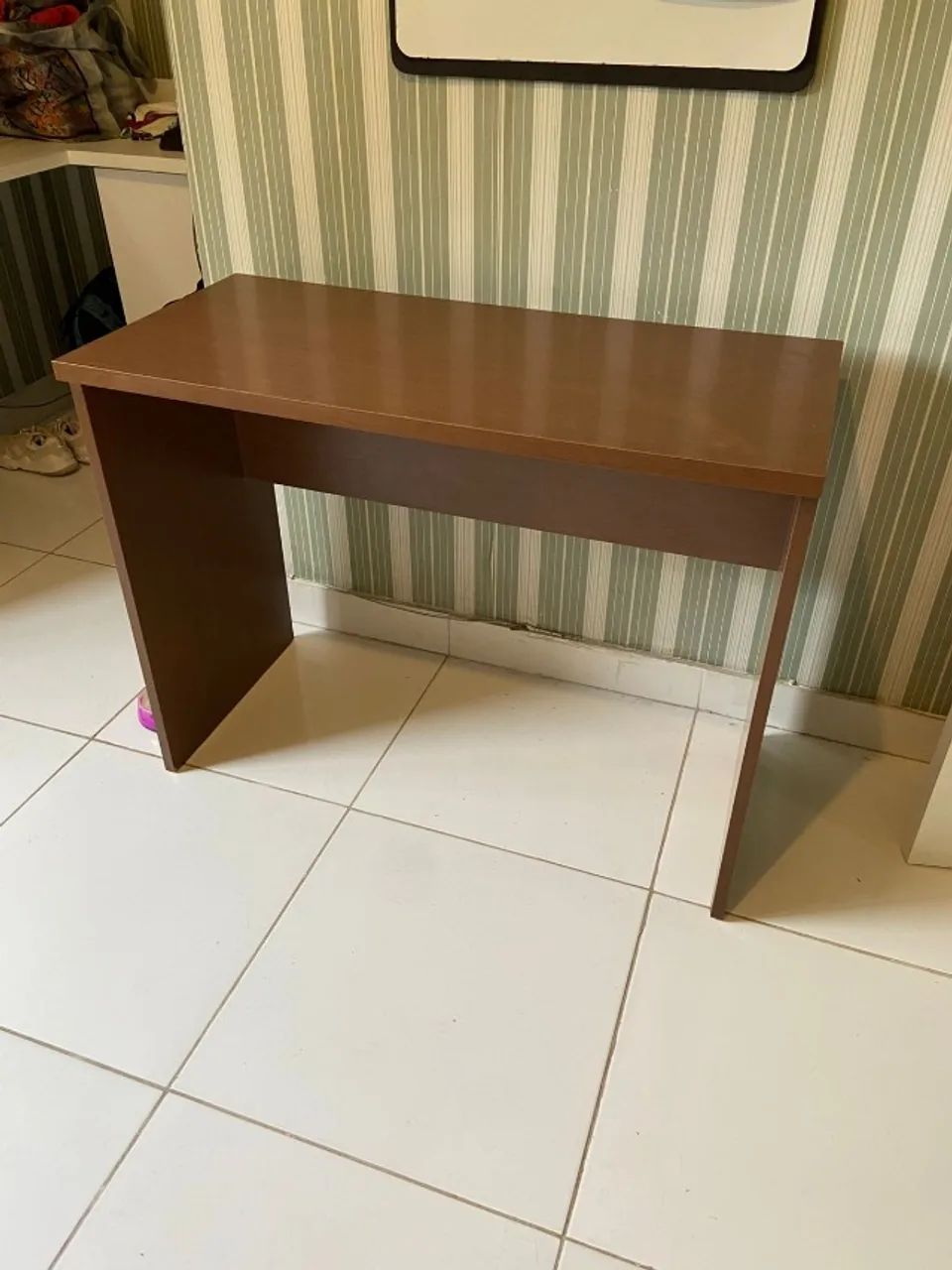 Desk (study or work table)451035984183306241