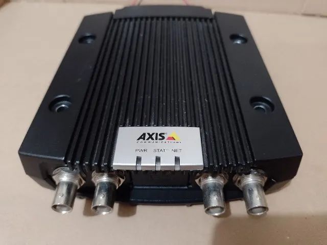 Video Encoder Axis Q7424-R MkII - usado e funcionando.