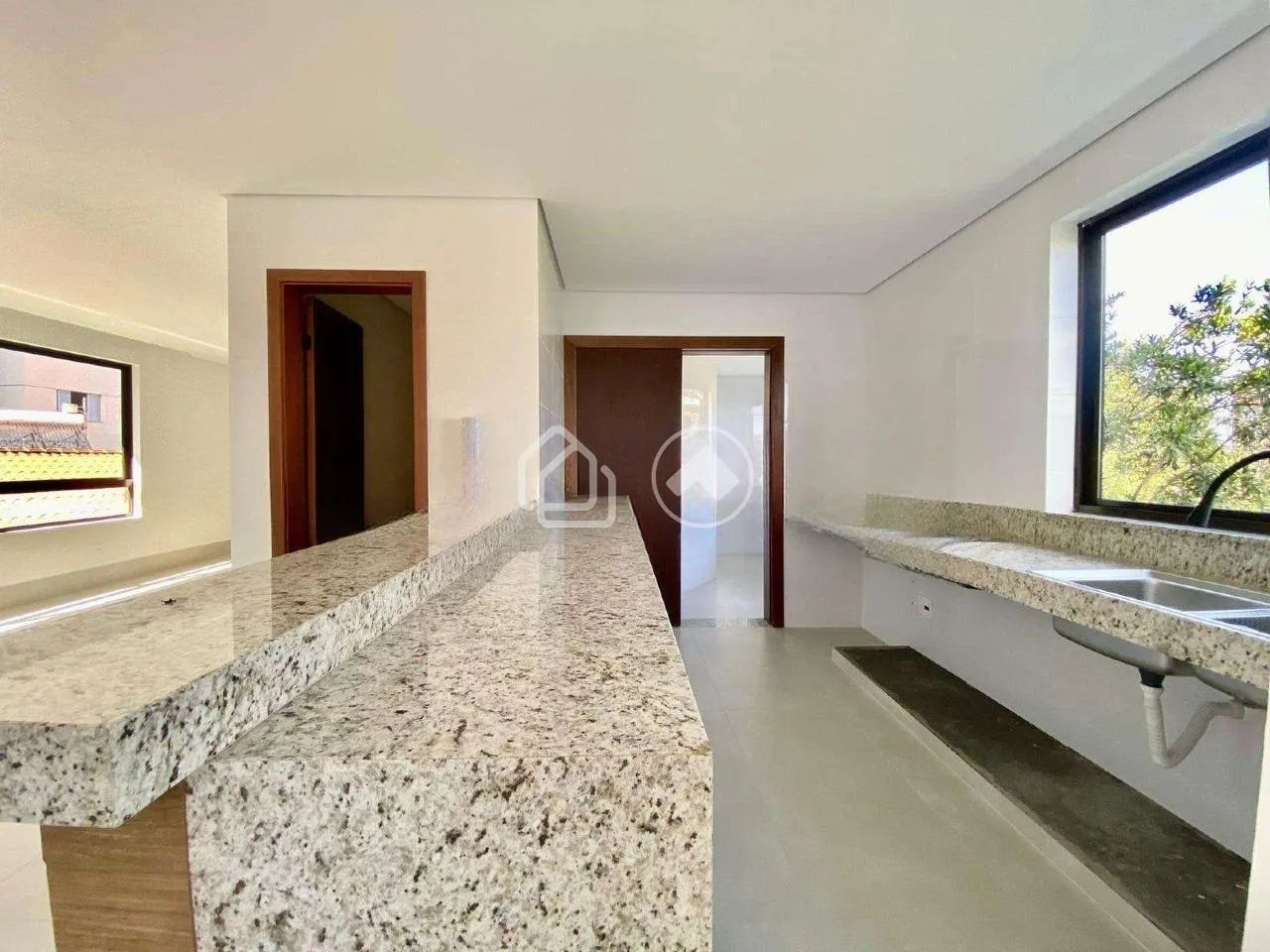 Apartamento de Luxo com 93 m²  Conforto, Sofisticação e Versatilidade - Foto 3