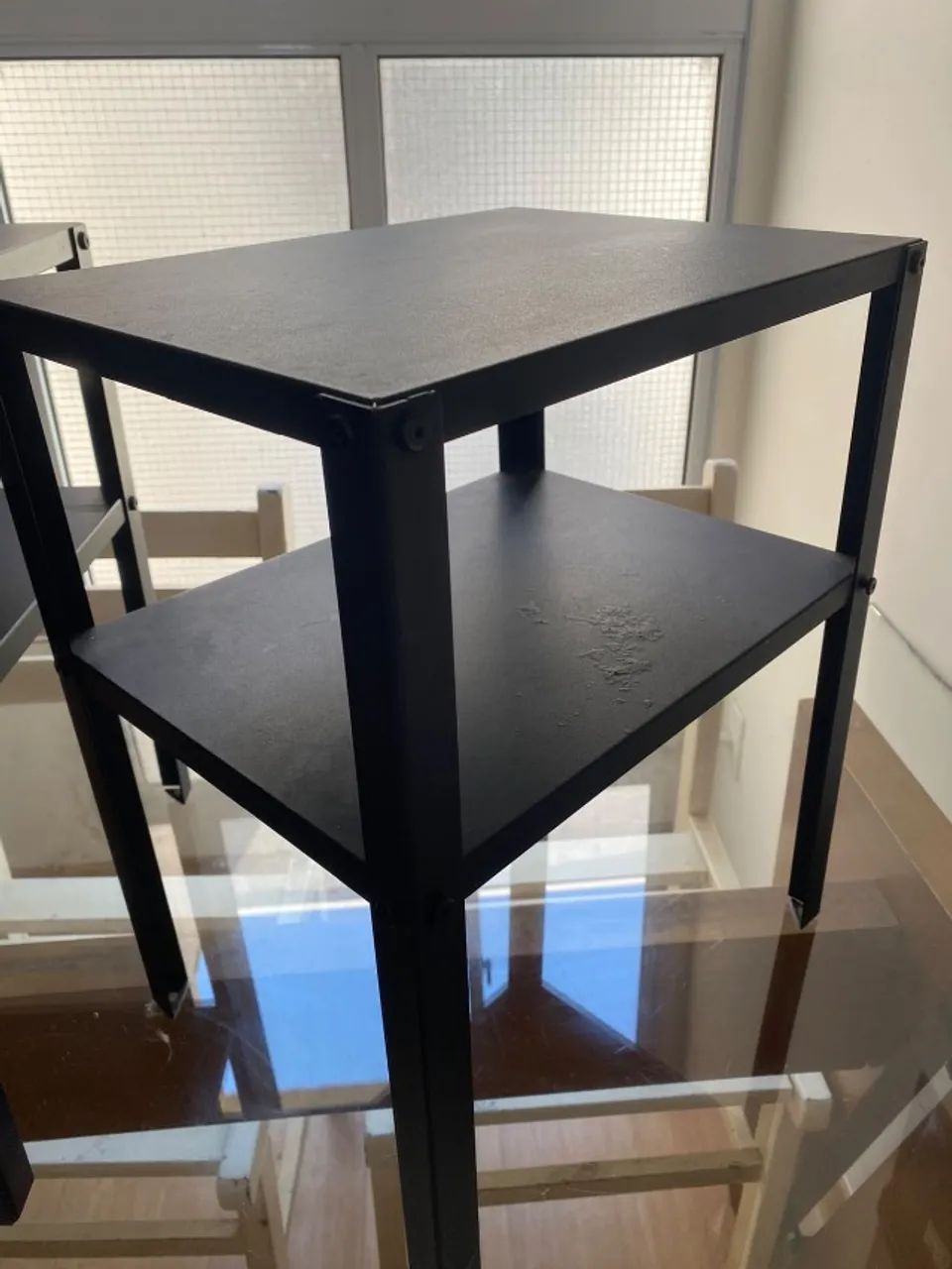 Mesa Auxiliar  44cm - 2 Prateleiras - Preta - Foto 3