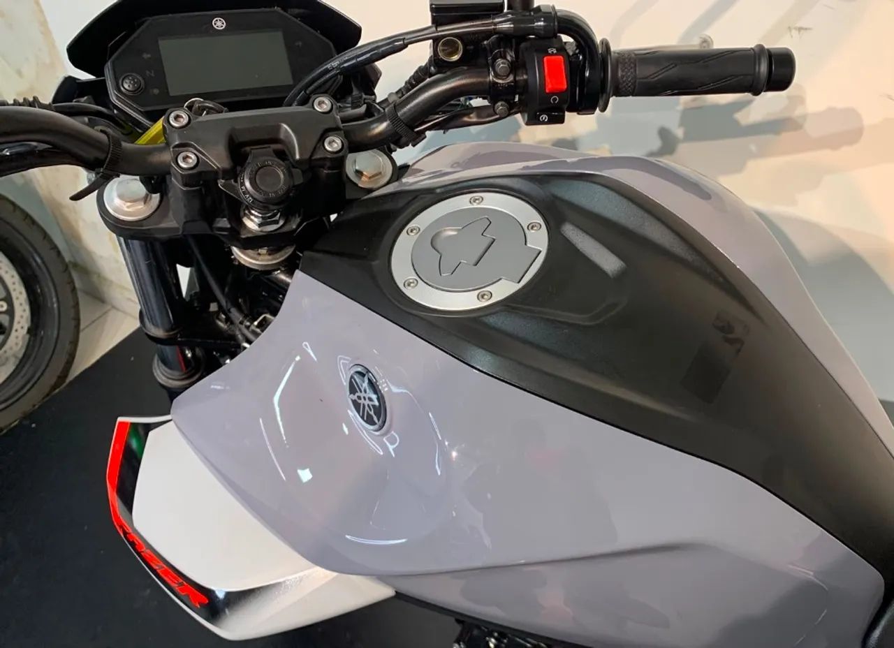 FZ250 FAZER - Foto 5