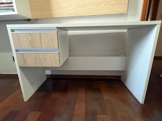 Escrivaninha em MDF branco - Foto 2